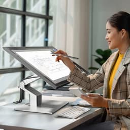 Alogic Clarity Fold Touch 27 Monitor (UHD 4K) – 10-Punts Multitouch Functie – 100% sRGB, 99% Adobe RGB Kleurruimte dekking – Compatibel met Windows, macOS - Grijs — thumbnail 2