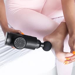 Massagepistool met Warmtekop en Verwisselbare Accu - 7 Massagekoppen en USB-Oplaadfunctie — thumbnail 4