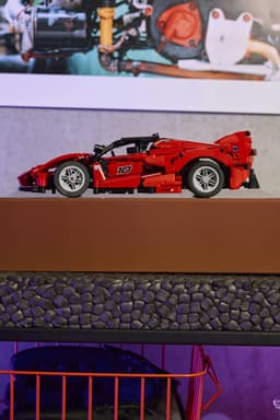 Lego Technic 42212 Ferrari Fxx K Bouwstenen — thumbnail 5