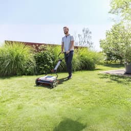Aurixi®Grasmaaier Handmatig – Grastrimmer Opvouwbaar – Handmaaier 38 Cm Breed - Kooimesmaaier - Grijs - 57cm x 38cm x 28cm — thumbnail 2