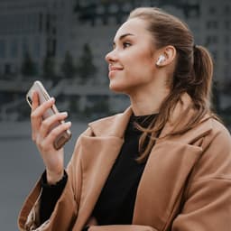Tech Essentials FlexBeat - Draadloze Oordopjes met Active Noise Cancelling - Bluetooth 5.4 - In Ear Sport Oortjes voor Hardlopen - Microfoon - Earbuds met Oplaadcase - Muziek - Wit — thumbnail 2