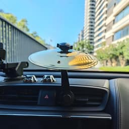 Anti-crash bekkens voor auto's - 2 Stuks - Auto cimbaal - Kunststof - Auto cimbaal ventilatieopening - Ventilatieopeningen voor bekkens voor auto's - Ventilatieopeningen voor trommelbekkens voor auto's - Mini drum auto crash bekken - 14cm - Goud — thumbnail 2