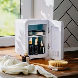 Reky Mini koelkast - koelkast - Minibar - Koelen en Verwarmen - Auto koelkast - kamer - camping - kantoor - 12V/230V - 4L - Wit — thumbnail 3