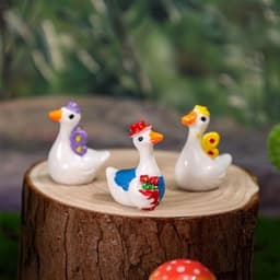 90 stuks kleine harsgans in tuinier- en vlinderstijl mini ganzenbeeldjes kleine dieren van hars voor doe-het-zelf-knutselwerkjes feeëntuinen poppenhuis microlandschapsdecoratie — thumbnail 4
