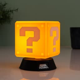 Question Block Icon Light, officieel gelicentieerde Super Mario Bros vrijstaande bureaulamp, gamingkamer decoratie en merchandise voor jongens en meisjes, nachtlampje cadeau-accessoire voor de slaapkamer – Paladone — thumbnail 5