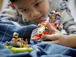 Lego City 60373 Reddingsboot Brand Bouwstenen — thumbnail 2