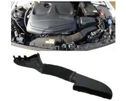 De motorluchtinlaatslang 2700900282 is geschikt voor Mercedes-Benz W176, W242, W246 en X156.
