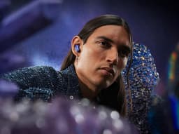Bose QuietComfort Ultra Earbuds (2nd Gen) Paars — thumbnail 5