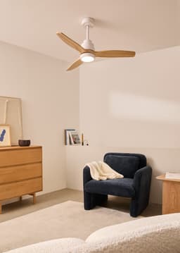 CREATE - Plafondventilator 40W silent 100% hout - Wit / Licht hout - Ø112cm - Met licht - Afstandsbediening - WIND STYLANCE — thumbnail 4