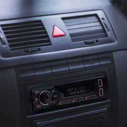 Caliber Autoradio met Bluetooth - Media Speler zonder Radio - Muziek Streamen - Handsfree bellen - USB Oplaadpoort - 4 x 55 Watt (RMD035MP) — thumbnail 4