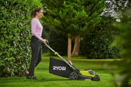 Accu Grasmaaier - Tuinmaaier - Gazon Onderhoud - Borstelloze Motor - 40 cm Snijdbreedte - Zwart — thumbnail 5