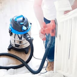 Quvo® Bouwstofzuiger Zonder Zak - Alleszuiger Met Accessoires - Waterzuiger Met 20 Liter Reservoir - Stofzuiger - Met Waterfilter En Blaasfunctie – 1200 Watt - Voor Binnen en Buitenreiniging - blauw-zwart - ‎35cm x 35cm x 51 cm — thumbnail 3