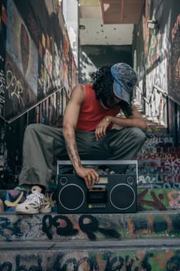 We Are Rewind GB-001 Curtis, draagbare Bluetooth-luidspreker met cassettespeler — thumbnail 3