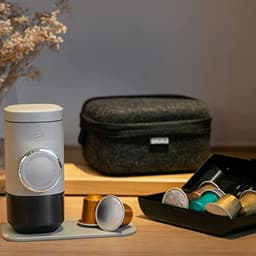 Beschermhoes en Accessoires voor Minipresso NS2 - Compleet met Capsuledoos, Onderzetter en Handdoek — thumbnail 3
