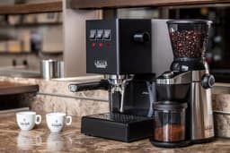Gaggia Classic E24 - Pistonmachine - 15bar - 2.1L waterreservoir - Thunder Black — thumbnail 2