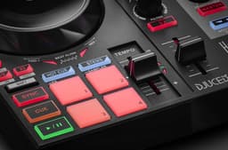 Hercules DJControl Inpulse 200 MK2 - DJ Controller met Serato DJ Lite & DJUCED - 2 Decks & 8 Pads — thumbnail 2