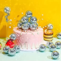 48 stuks kleine discoballen - Mini-facetballen - Spiegelbol - Met Touwtje - Klein Kerstballen - Disco Bal Bol - Feestje Discolamp Decoratie - Spiegelballen voor taartdecoratie — thumbnail 5