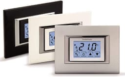 Thermostaat met achterverlichting en touchscreen voor verwarming en airconditioning — thumbnail 3