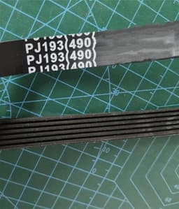 Aandrijfriem Grasmaaier - V-snaar Rubber - Gazon Onderhoud - Hittebestendig - 6PJ490 - Zwart — thumbnail 2