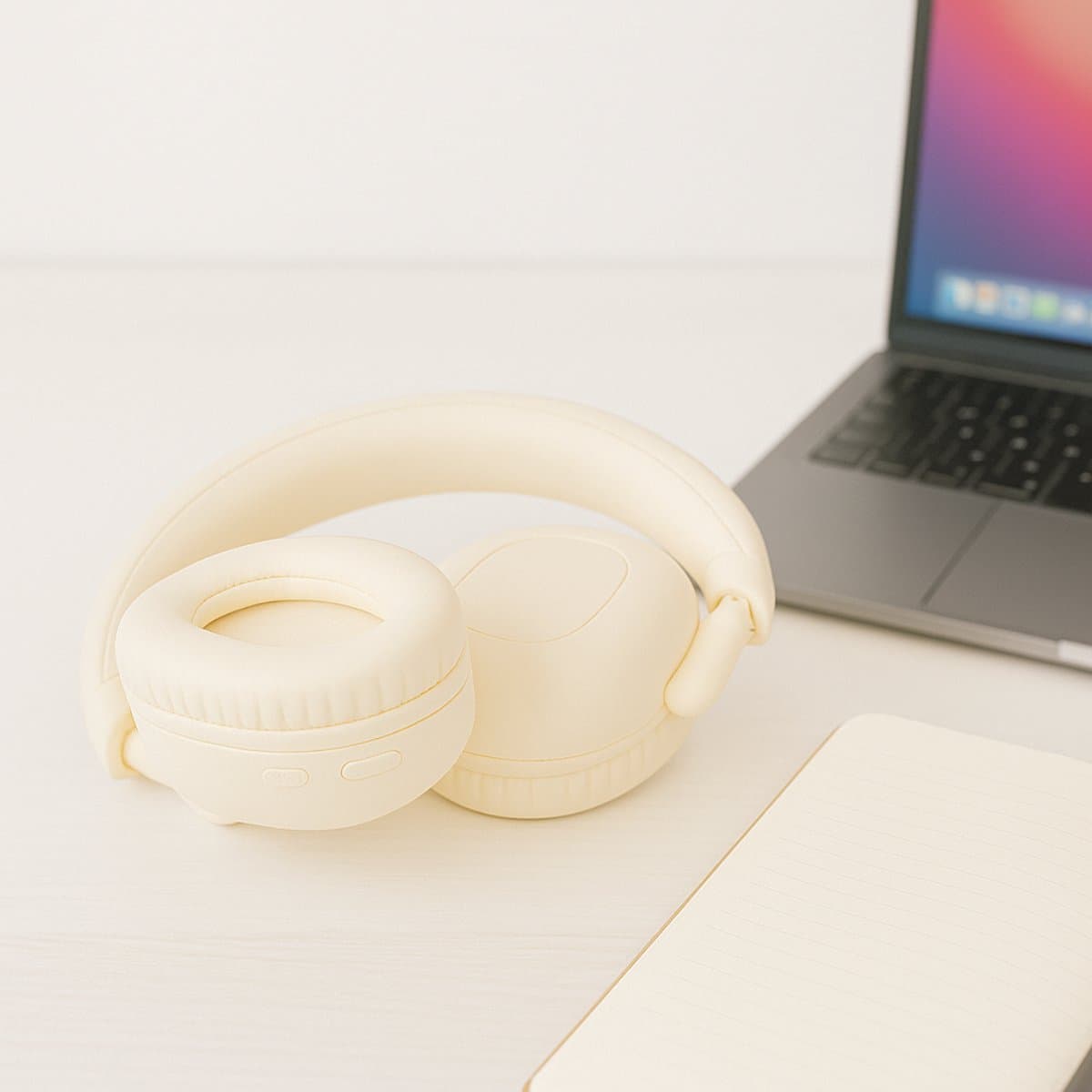 Grundig Bluetooth Hoofdtelefoon met Noise Cancelling – Draadloze Koptelefoon Over-Ear met Ingebouwde Microfoon, Opvouwbaar Ontwerp en 36 uur Batterijduur — afbeelding 1