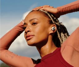 Bose QuietComfort Ultra Earbuds (2e gen) Wit — thumbnail 3