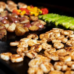 Char-Griller Flat Iron Premium Gas Griddle barbecue — thumbnail 5