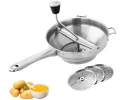 Deze roestvrijstalen keukenmachine wordt geleverd met drie maalschijven, een handmatige maalschijf en een opzetstuk voor het maken van puree.