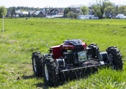 Rosfix Struikrooier Red Hunter Mini - Afstandsbediening, 7,6KM - 196cc, 4x4, 550mm Snijbreedte — thumbnail 4