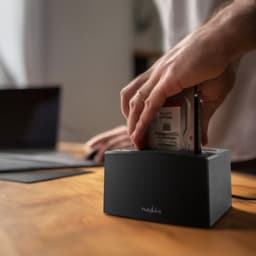 Nedis Docking Station voor Harde Schijf - USB 3.2 Gen1 - USB Type-A - 2 Schijven - 2.5 / 3.5 " - Kaartlezer - Docking - Desktop — thumbnail 4
