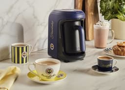 Karaca x Fenerbahçe Gelicentieerde Hatır Hüps Turkse Koffiemachine met Melkfunctie en Clublied — thumbnail 5