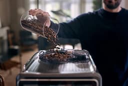 Saeco Xelsis Suprema volautomatische espressomachine, 22 koffiespecialiteiten, 8 profielen, rvs (SM8885/00) — thumbnail 2