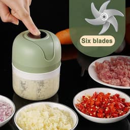 Elektrische Keukenmachine - Groentehakker Blender - Snel Ingrediënten Snijden - Draadloos USB Oplaadbaar - 9x9x9 cm - Cyaan Blauw — thumbnail 2