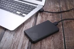 Externe harde schijf - Draagbaar geheugen - Bestanden opslaan - Gereviseerd product - 1 TB - Diverse kleuren — thumbnail 3