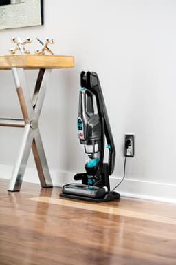 BISSELL MultiReach Essential 2 in 1 Steelstofzuiger & Kruimeldief - 30 Minuten Gebruikstijd - Draadloze Steelstofzuiger Zonder Zak - 0.45L Capaciteit - Handstofzuiger 18V - Kruimelzuiger - Incl. 3 Opzetstukken & Laadstation - 2280N — thumbnail 3