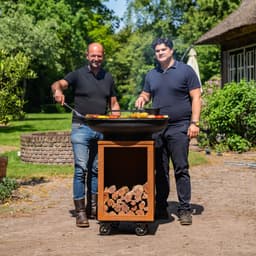 RJRoyal Living BBQ Plancha Grill Hermano XXL Blackline Cortenstaal - Met pook en houtopslag Ø80cm 8mm — thumbnail 1