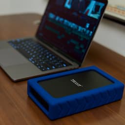 Oyen Digital Novus USB-C HDD - 20TB — thumbnail 3