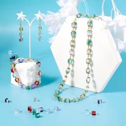 180 transparante glazen kubuskralen van 6 mm in tweekleurig design, ideaal voor het zelf maken van sieraden en creatieve DIY-projecten — thumbnail 3