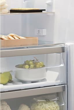 Whirlpool SW6 AM2Q W 2 koelkast Vrijstaand 319 l E Wit — thumbnail 5