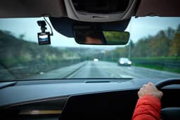 Dashcam Full HD 1080p met 140° Groothoek, G-sensor en Parkeermodus — thumbnail 4