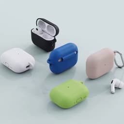 Hoesje Geschikt voor AirPods Pro 3 - Groen - Casemania Liquid Siliconen Bescherm Hoes met Bevestigingslus & Karambijnhaak — thumbnail 4