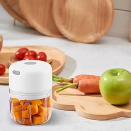 Mini Keuken Chopper - Elektrische Mixer - Snel Ingrediënten Snijden - Drie RVS Messen - 250 ml - Wit — thumbnail 5