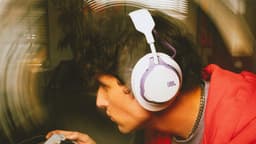 JBL QUANTUM 650 Over-ear Bedrade gaming-headset met Ruisonderdrukking Paars — thumbnail 4