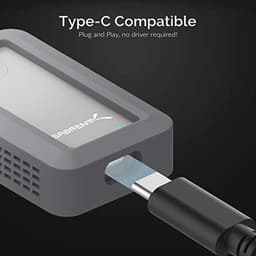 Kleine en Robuuste 1TB USB 3.2 Externe SSD met Waterdichte Behuizing — thumbnail 2
