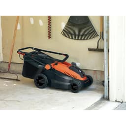 BLACK+DECKER Grasmaaier 36V 2x 2.5Ah Lithium-ion 38cm maaibreedte voor gazons tot 600m² - CLM3825L2-QW — thumbnail 3