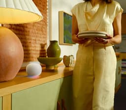 Google Home Speaker - Hazel — thumbnail 4