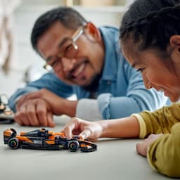 LEGO Speed Champions - McLaren F1 Team MCL38 racewagen Constructiespeelgoed — thumbnail 4