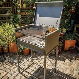 Nuke Pampa Outdoor Argentinian Grill – Stalen Gaucho BBQ met 123 kg Onderstel – 31" Grilloppervlak (ca. 1230 cm²) — thumbnail 2