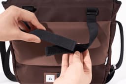 OutIn Flex Messenger Draagbare Koffietas | Geschikt Voor OutIn Nano Mino & Fino | Waterafstotend Nylon | 11 Inch Tabletvak | Crossbody Tas | Waterdicht Binnenvak | Reistas Voor Koffie Accessoires | Trolleyband | Fiets En Auto Gebruik — thumbnail 2
