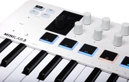 Arturia Minilab 3 - MIDI keyboard & pad controller - Wit — thumbnail 3