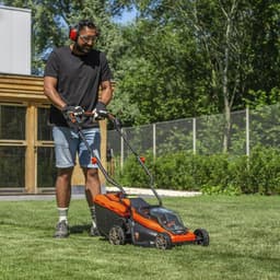 Dual Power Accu-grasmaaier en grastrimmer POWDPG75567 - Grasmaaier van 20 V en 340 mm Ø en grastrimmer van 20 V en 240 mm Ø, met accu en lader — thumbnail 4